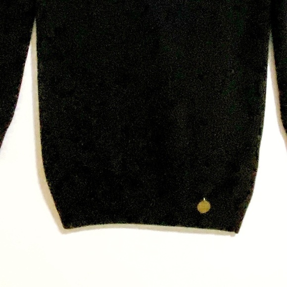 See by Chloe black sweater, tunic length woo/cashmerel blend sweater with flower - Picture 5 of 12